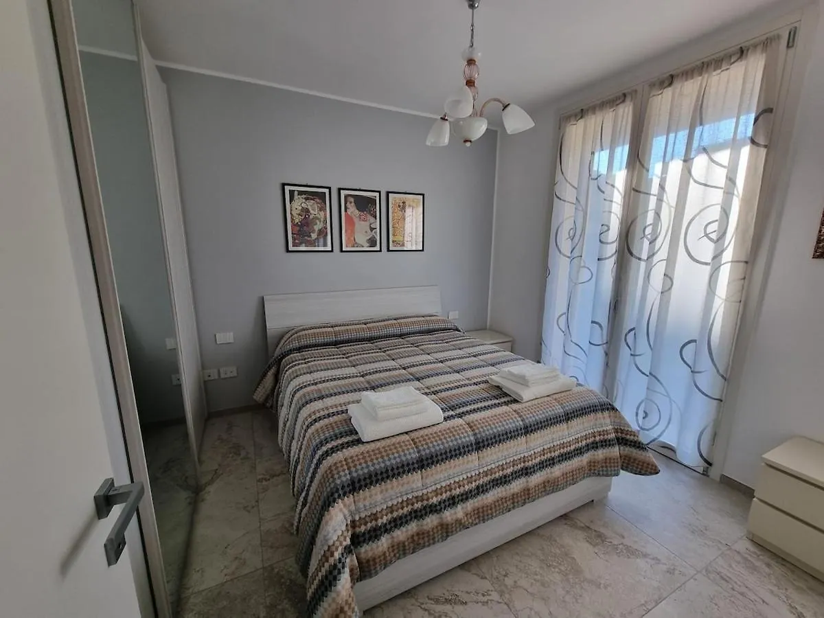 Casa Precotto Apartment Milan